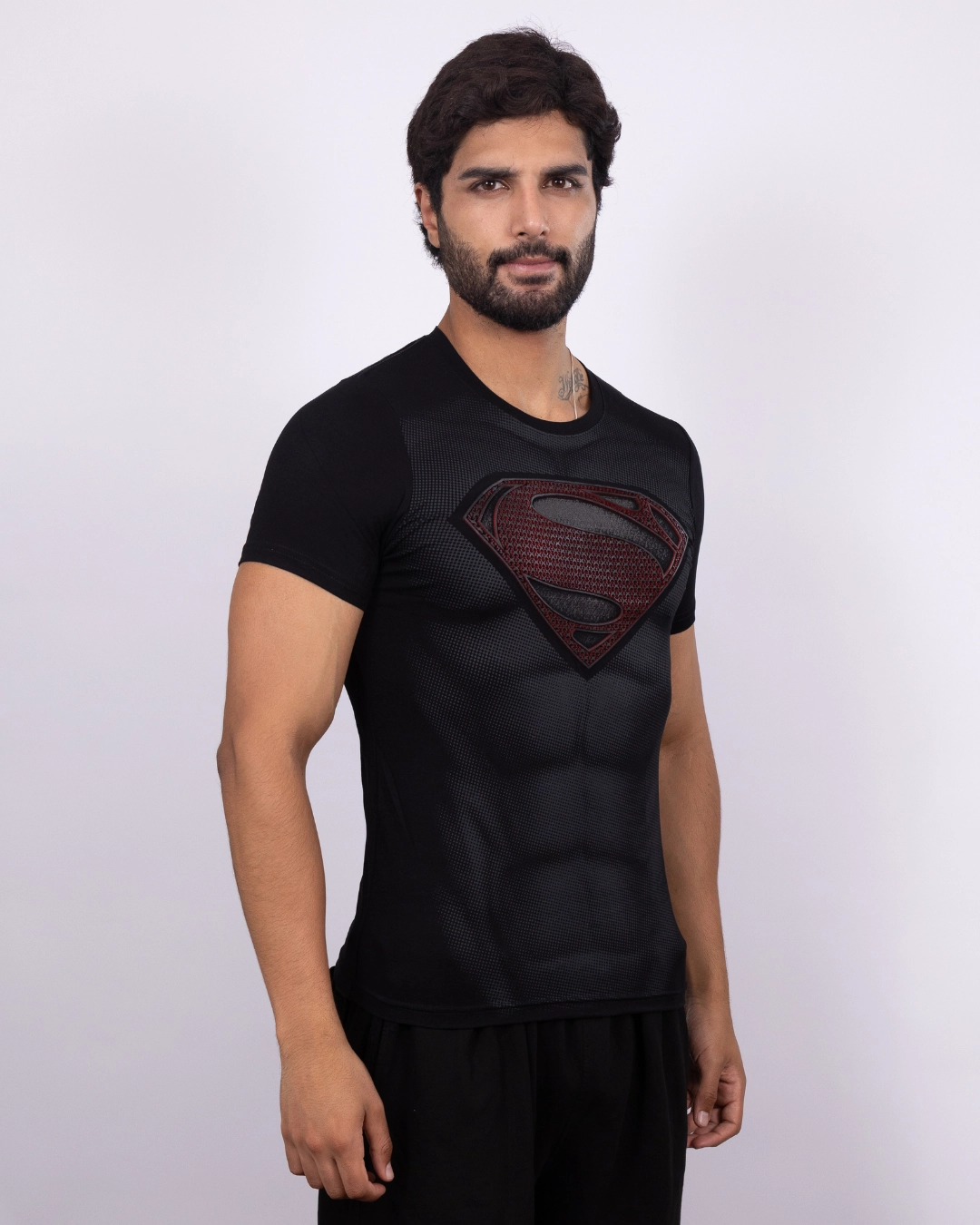 SUPERMAN RELIEVE NEGRO ROJO - Imagen 3